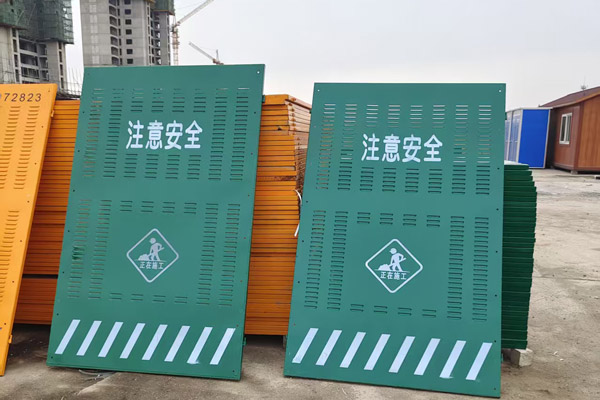 施工围挡的作用及其主要性：沈阳施工围挡租赁厂家剖析